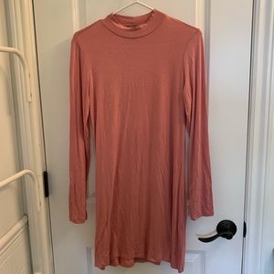 🌿 Forever 21 Blush Pink Long-Sleeve T-shirt Dress